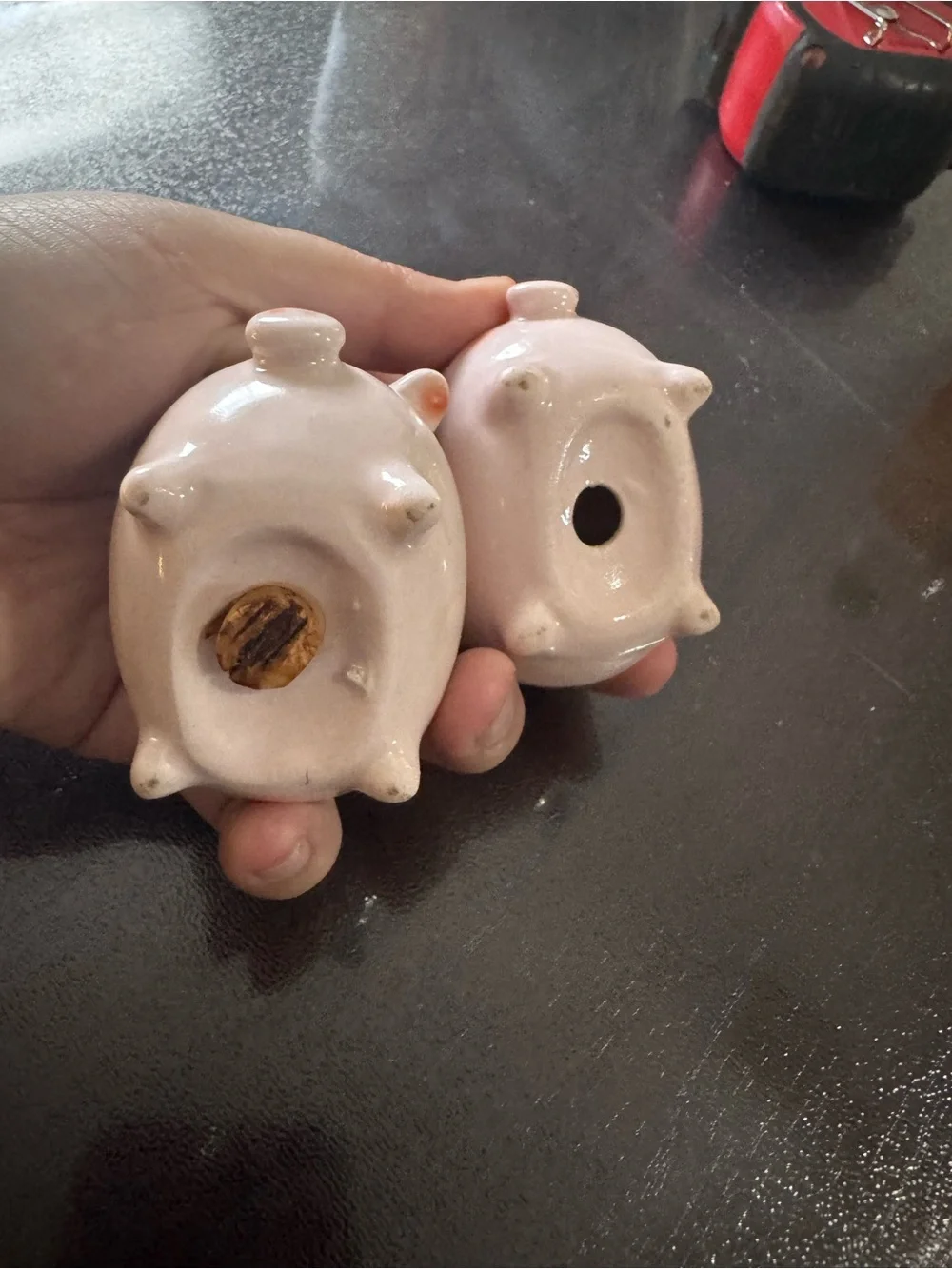 vintage Josef Originals ceramic pig salt and pepper shakers w/red rose details